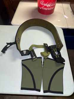 Gym power lifting equipment