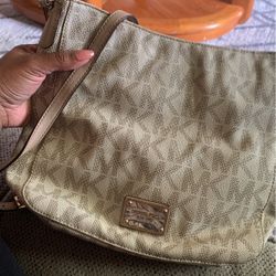 MK Crossbody 