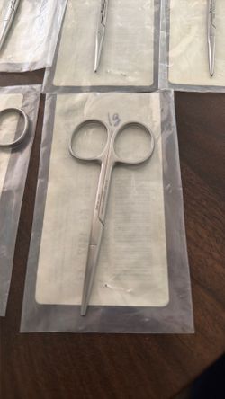 Small scissors