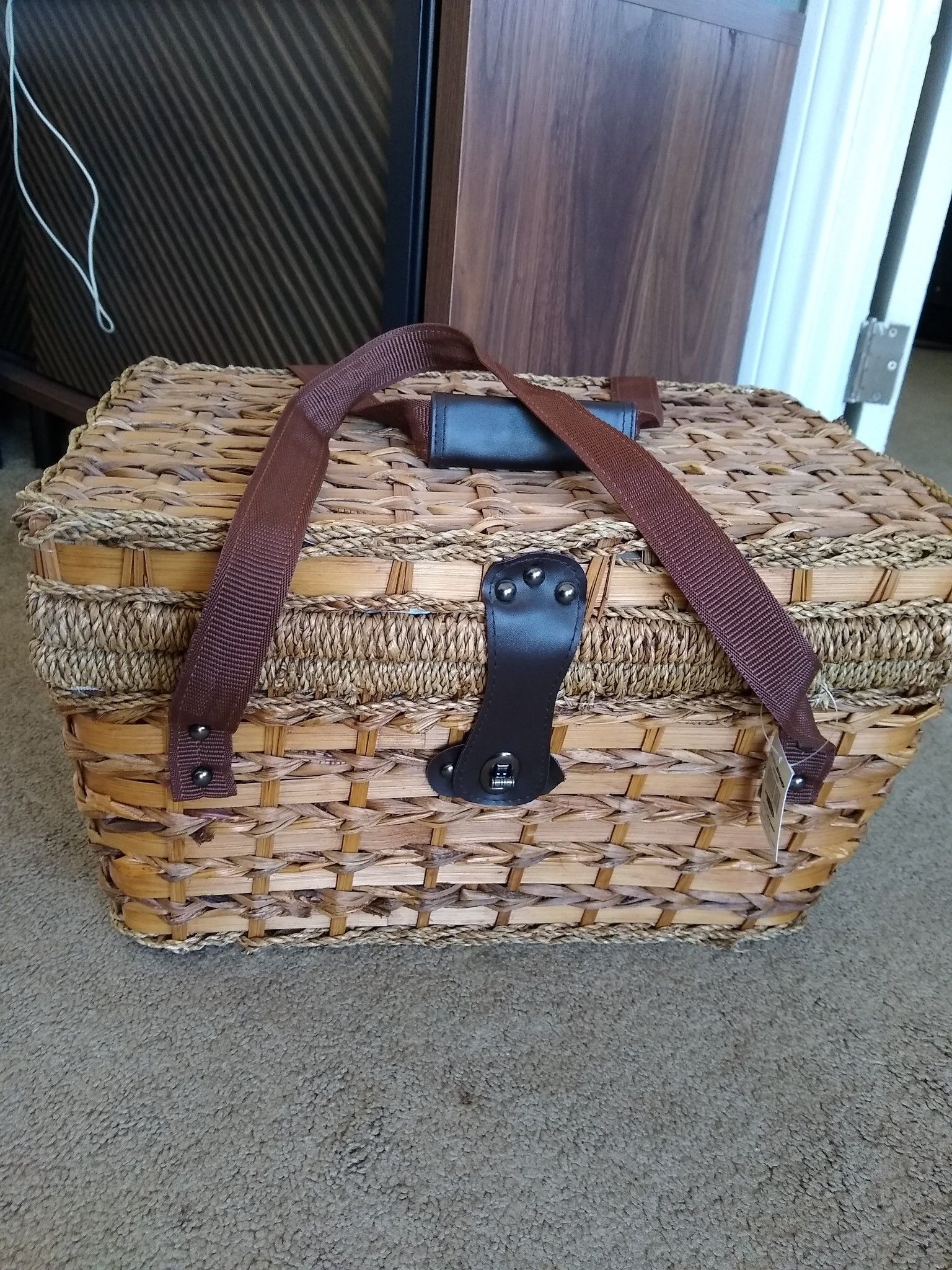 Brand new picnic basket with built in cooler