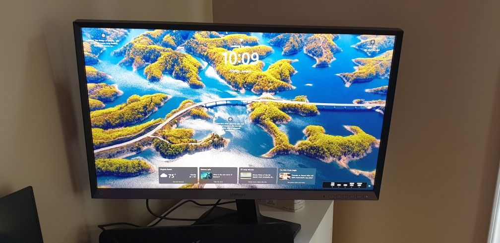 Samsung Monitor 32"