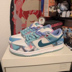Nike Dunk Futura