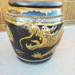Dragon Pot Planter 