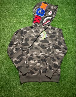 Bape jacket size smal