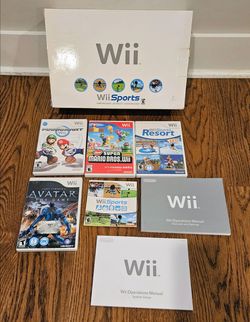 Wii Sports video game console & games!