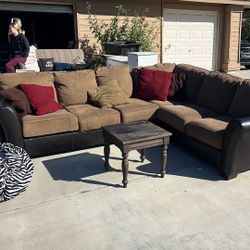 Sectional Couch 