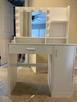 Vanity Desk with Mirror and Lights