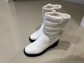 Women AUBREY Just Fab Boot