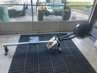 Old Concept 2 Row Machine