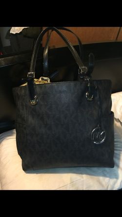 MK PURSE ORIGINAL