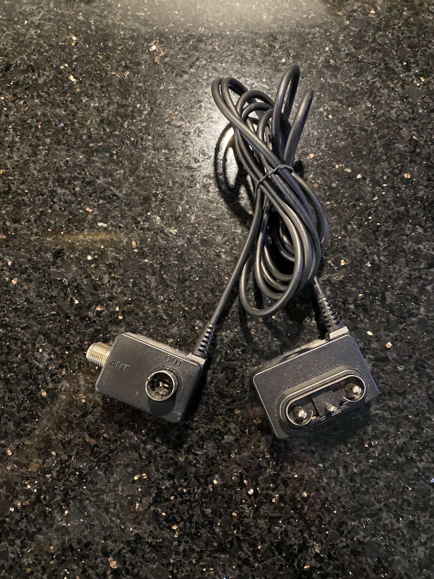Sony RFU Adapter Cable for Sony 8mm Video8 Hi8 HandyCam Camcorders RFU-90UC
