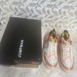 Jordan Delta Breathe Size 11men / 12.5 Women 