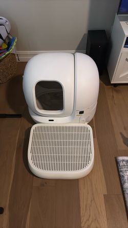 Petkit Self Cleaning Litter Box