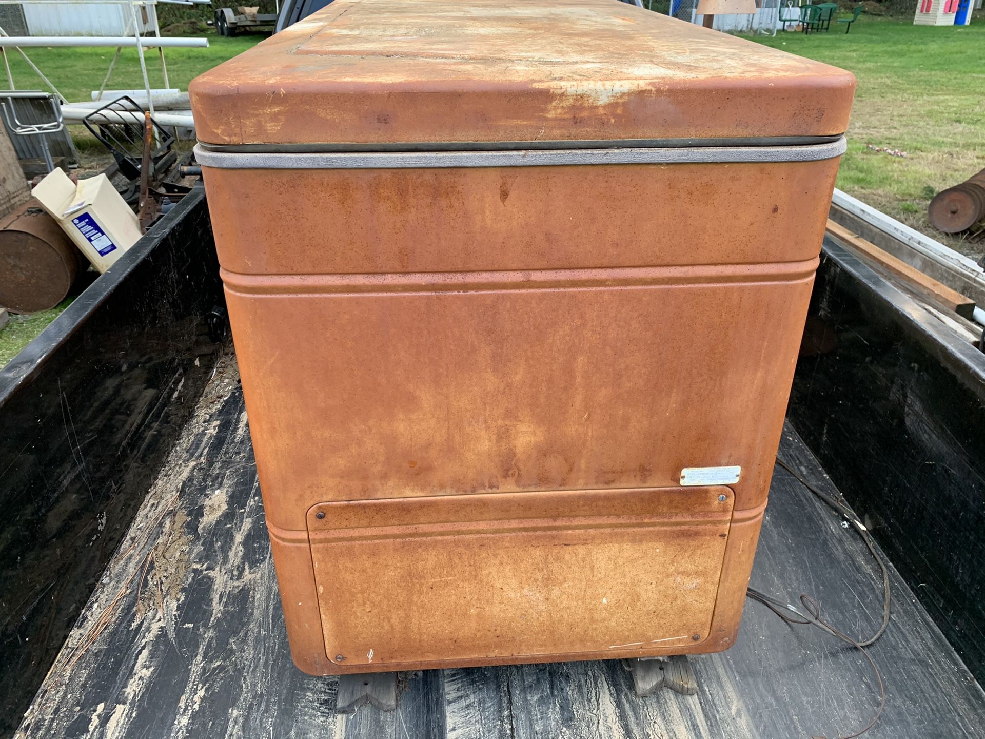 Vintage Coldspot chest freezer for Sale in WA OfferUp