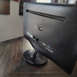 HP 24" Widescreen Monitor/ No Power Cable