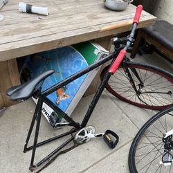 Fixie Parts ! Needs To Gone! Shoot Offers $100 Or We Could Work Something Out