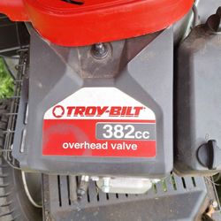 Troy-Bilt TB30b riding mower