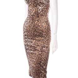 💯 Authentic Dolce and Gabbana Iconic Leopard Print Dress