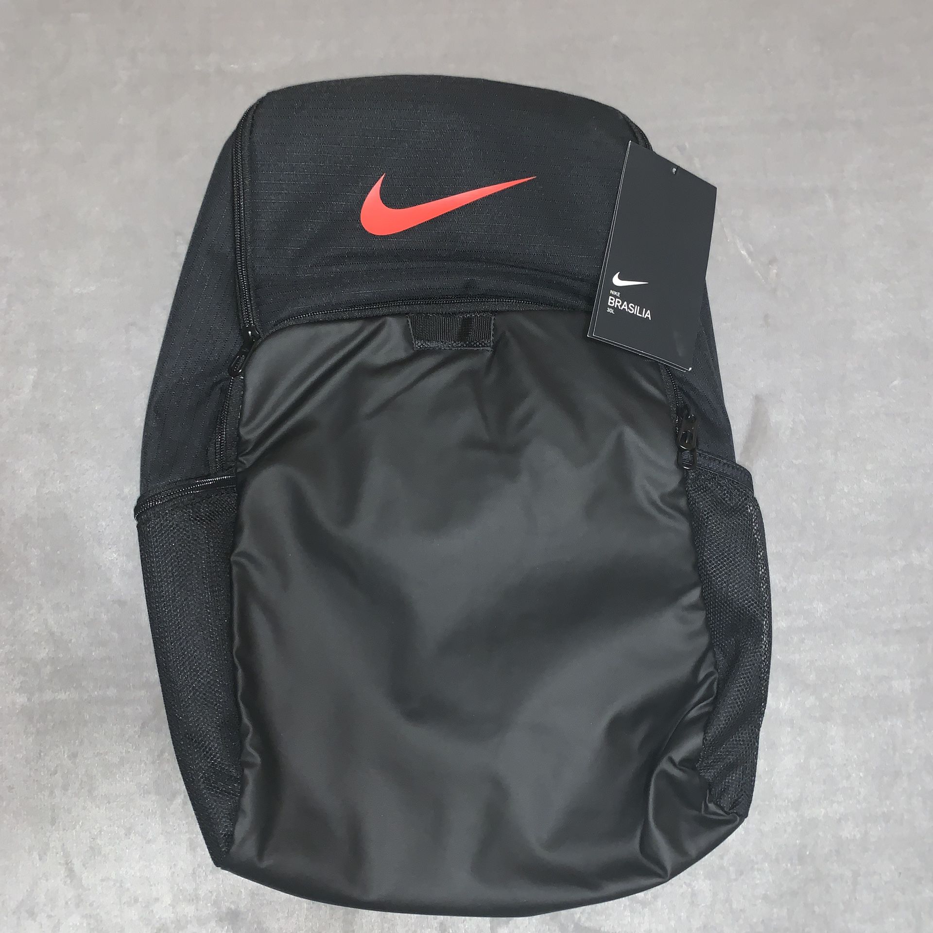 Nike Brasilia X-Large Backpack 30L Sports Bag - Black/University Red - BA5959-01