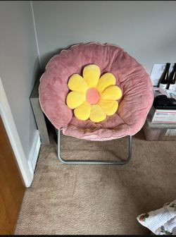 Soccer chair