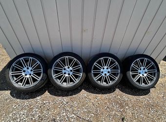 Set of 4 18” TSW Crowthorne Wheels