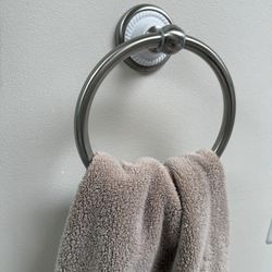 Bathroom Hardware Set Of 4