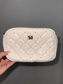 White pearl shoulder bag