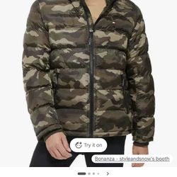 “Brand New “ Tommy Hilfiger Camo Puffer Jacket 