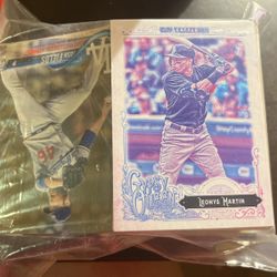 100 Baseball Cards!