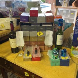 New QVC Rabbit Wine Aerator Or Sealer Lid