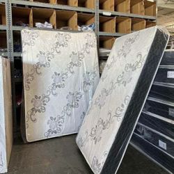 Full Size Mattress 