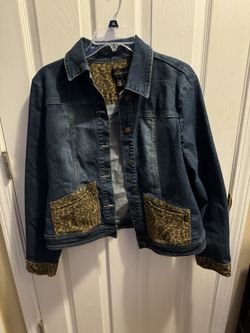 LAL LIVE A LITTLE Denim Jacket Size Large 