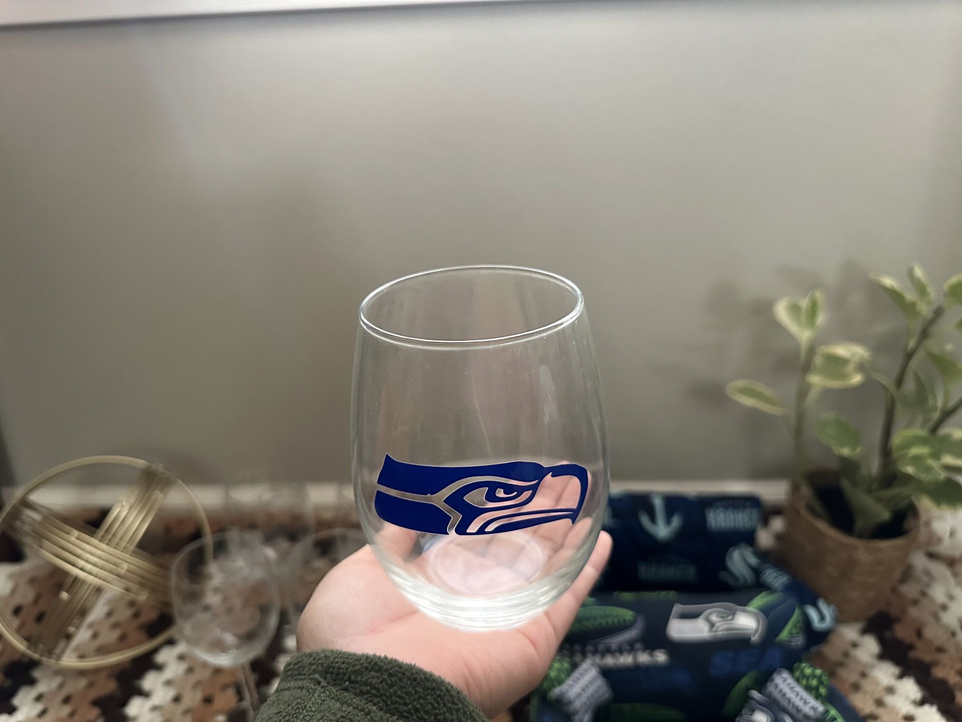 Set 8 Piece.  Seattle Seahawks (glasses)