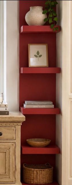 ‼️ BEAUTIFUL modern design red shelving display ‼️ PLEASE, check my other listings and FOLLOW