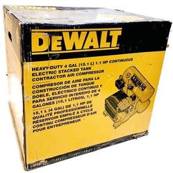 DEWALT D55153 1.1-HP 4-Gallon 125-PSI Electric Portable Air Compressor