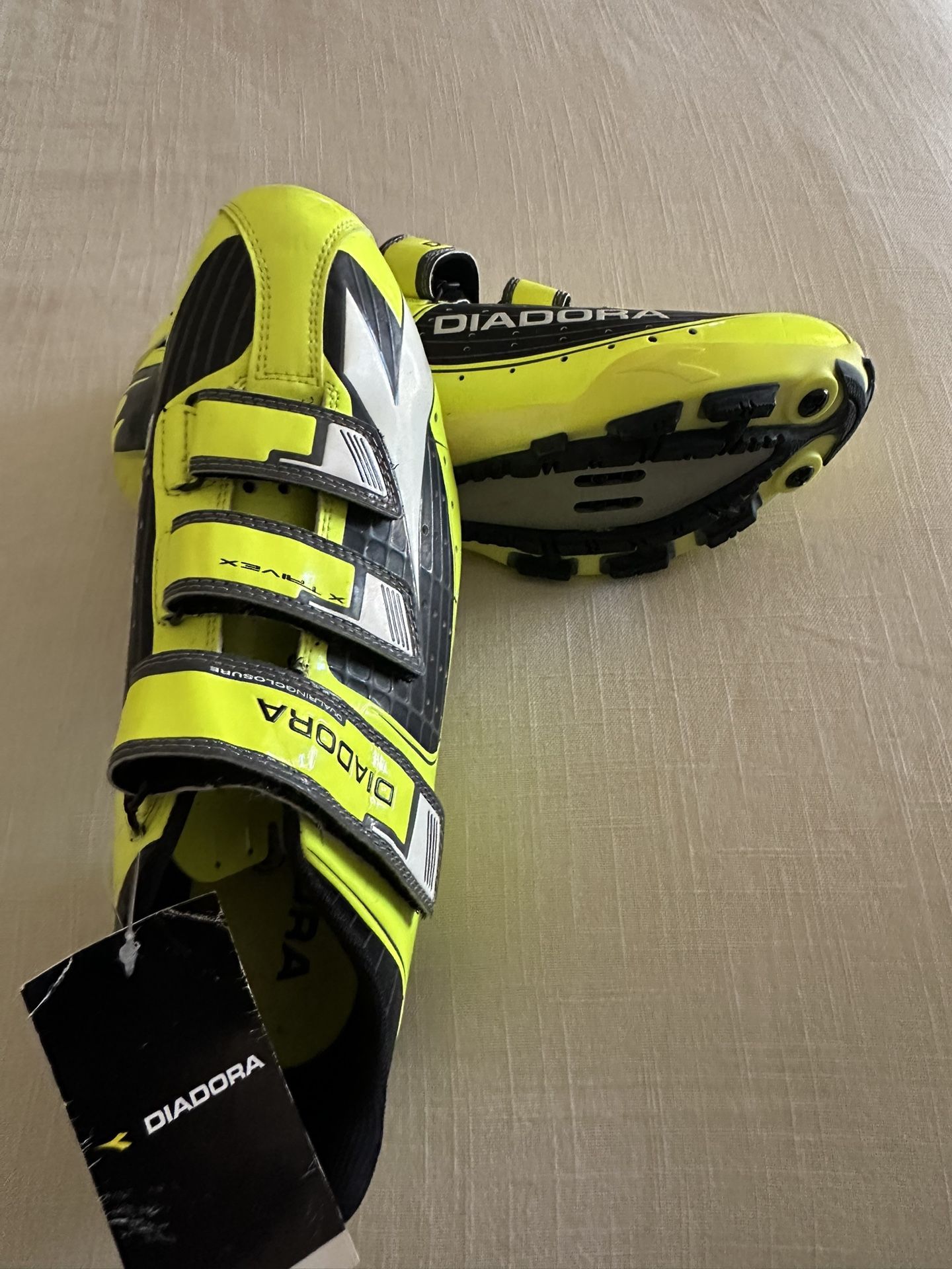 Brand New Diadora Bike Shoe Size 10