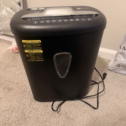 Paper Shredder 