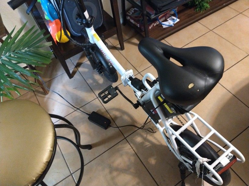 Eltric Bike Nothing Wrong With It Has Lights In Front N Back