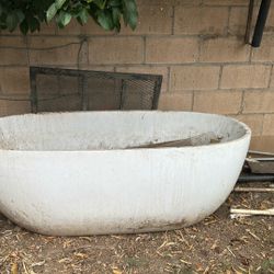 Bathtub