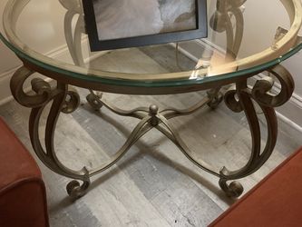 Coffee Table & Matching Side Table