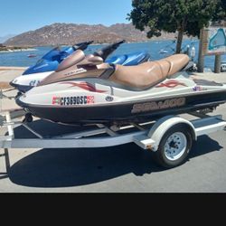 2004 SEADOO JET SKI FUEL INJECTED 800 CC NEW MOTOR BUILD 1 HOUR SINCE NO TRAILER OR CART NEW SEATS LAST YEAR LAKE READY 