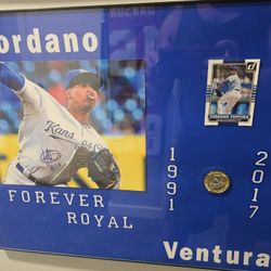 8x10 Autograph Ventura