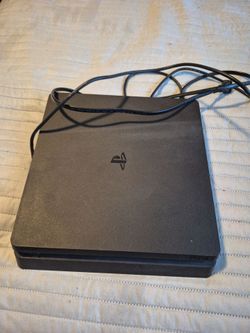 Play station  4