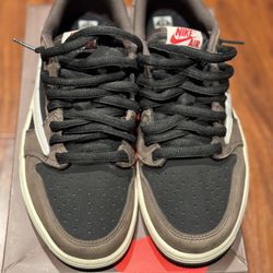 Travis Scott Air Jordan 1 Low Mocha
