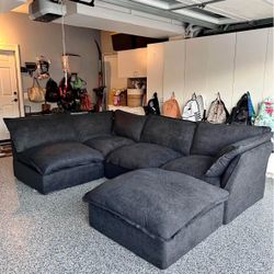 Sectional Couch With Ottoman 