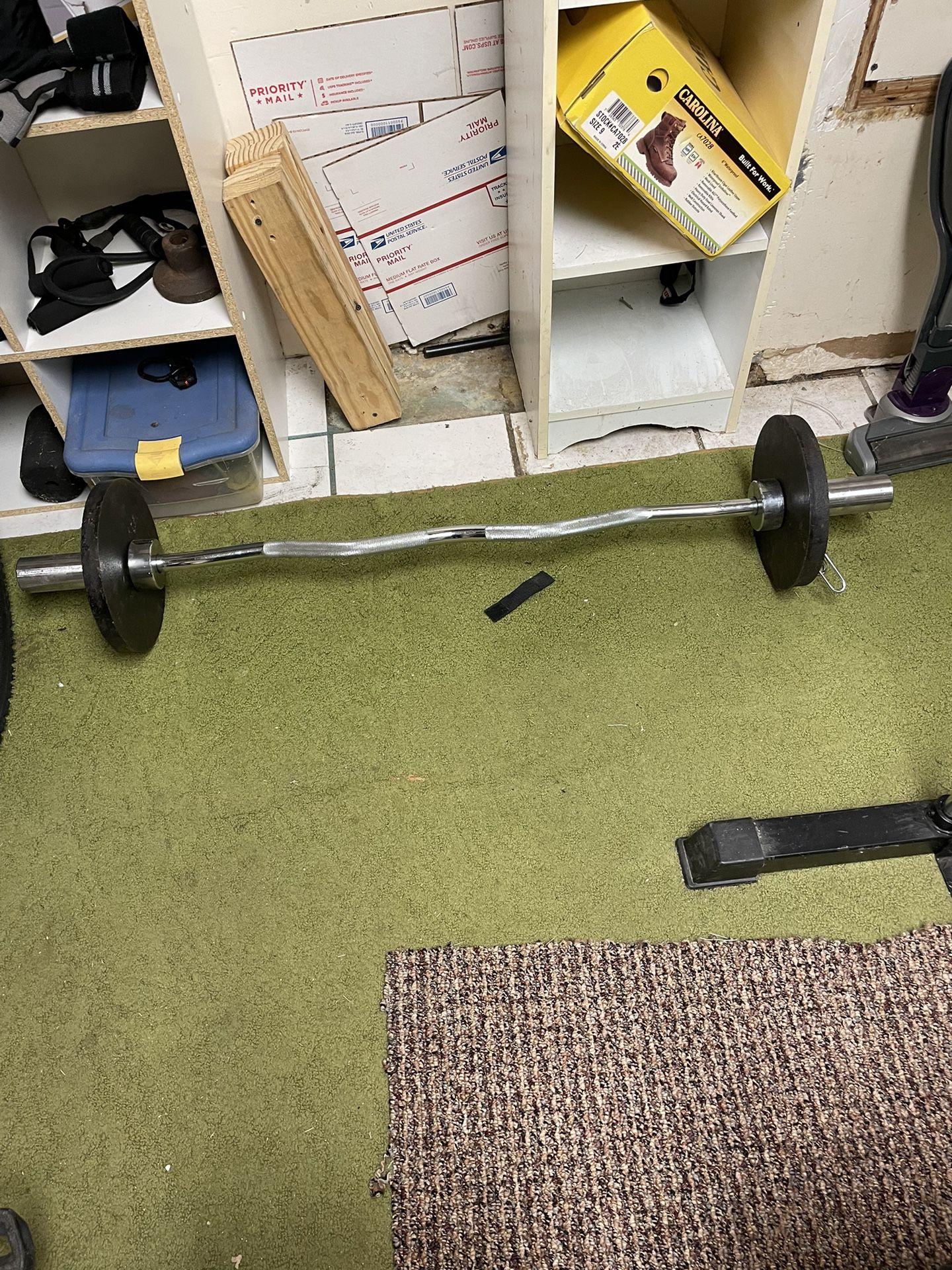 Olympic weight set for sale, curl bar and Olympic weights
