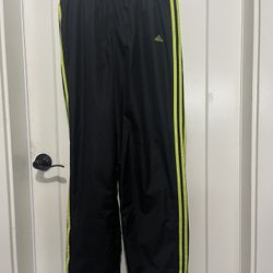 Women’s Adidas Sweatpants