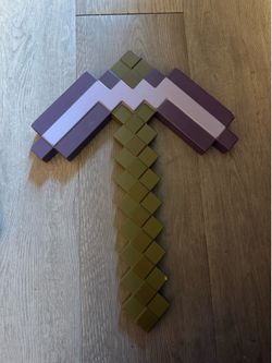 Minecraft Diamond Pickaxe Toy