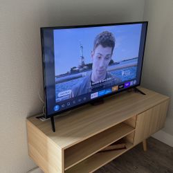 Smart TV – Great Condition – Ready to Use