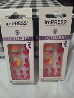 TOENAILS PRESS ON